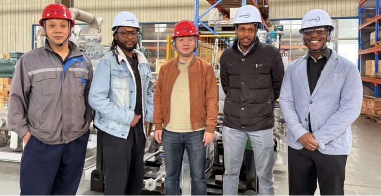 Overseas Clients Visit Vacculex, MB27000 Roots Pump Receives High Praise